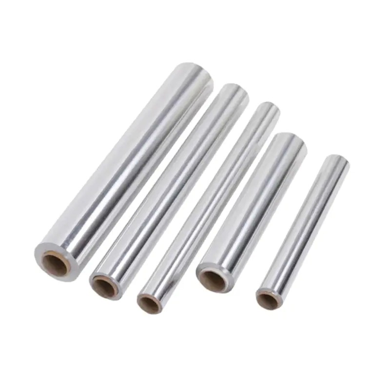 Hvordan kan husholdnings-aluminiumsfolieruller forhindre tab af væsker som fedt og vand i fødevarer, når fødevarer opbevares i længere tid?